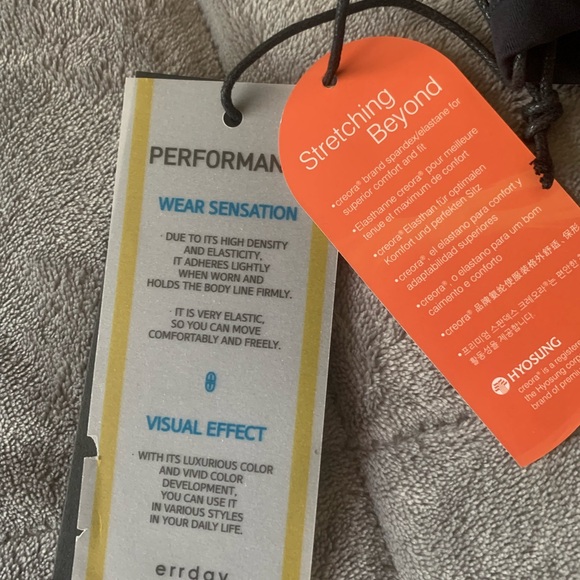 NEW athletic top by errday - Picture 4 of 4